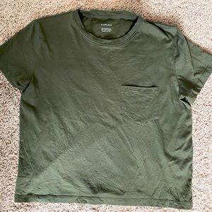 Everlane pocket Tee